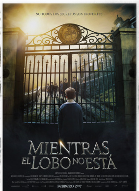 狼离开时Mientras el Lobo No Está 封面