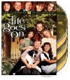 Life Goes On 封面